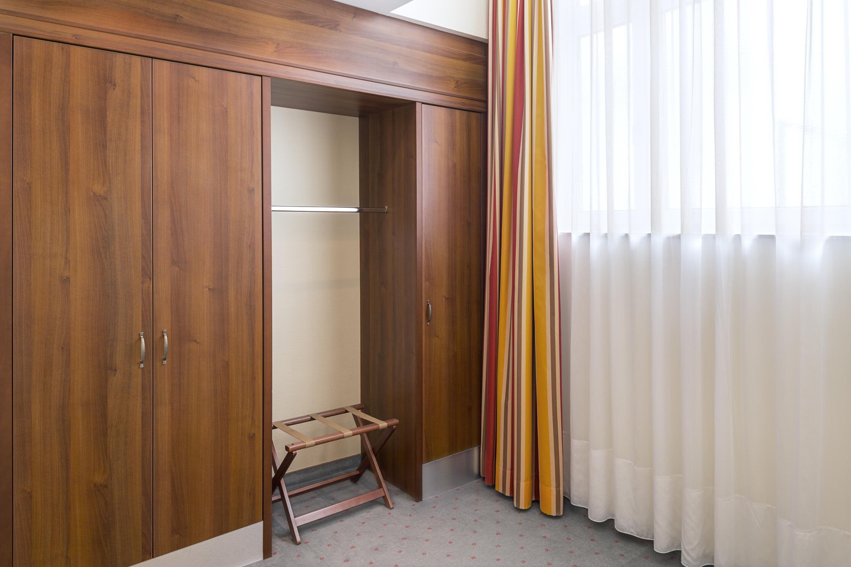 superior room | minibar, in-room safe, desk, soundproofing