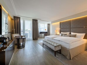Executive Twin Room, 1 King Bed