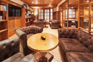 Bar (in der Unterkunft)