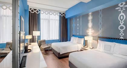 Fairfield Inn & Suites Chicago Downtown / Magnificent Mile