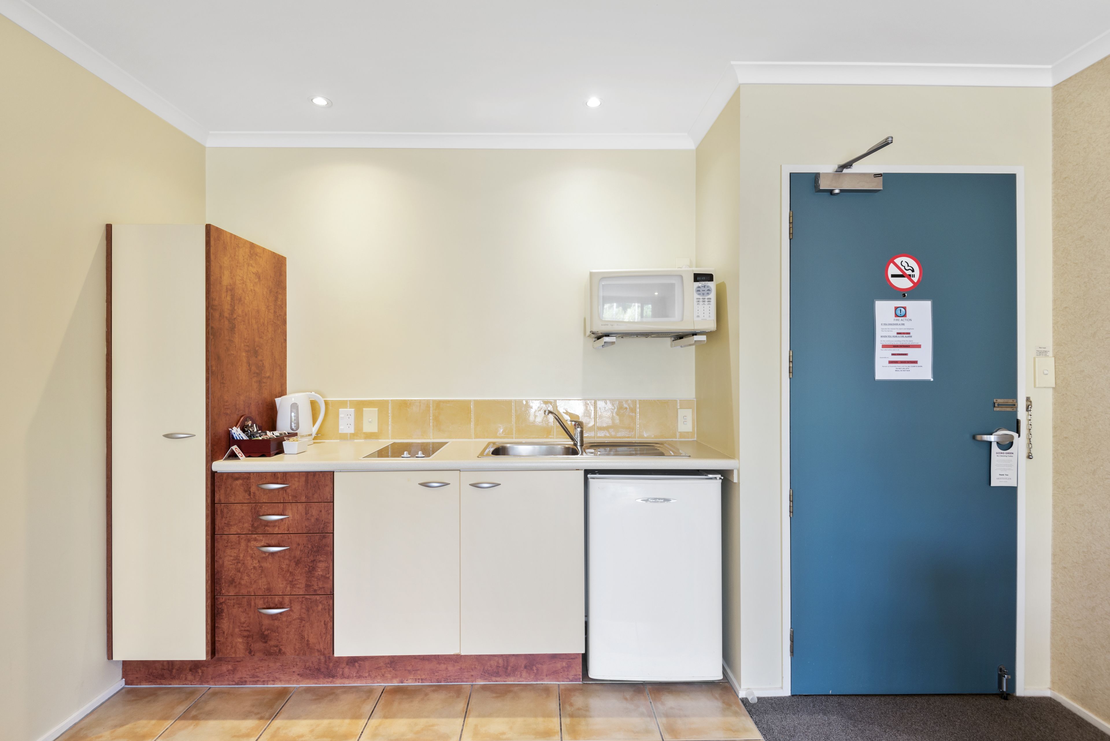 Photo - Aristotles North Shore