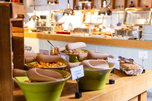 Daily buffet breakfast (GBP 16.00 per person)