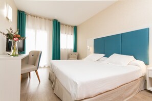 客房内保险箱、办公桌、免费 WiFi、床单