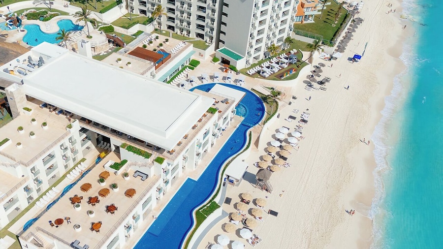 Emporio Cancun Optional All Inclusive