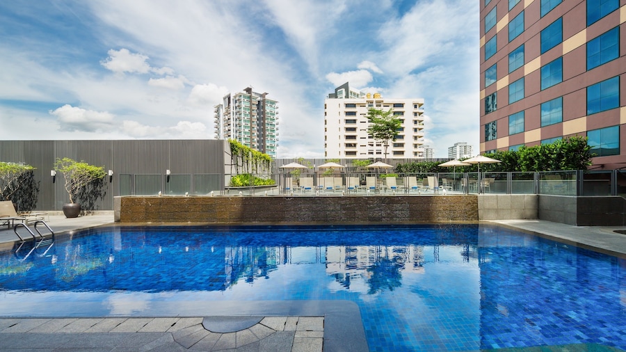 Grand Mercure Singapore Roxy