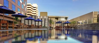 Grand Mercure Singapore Roxy