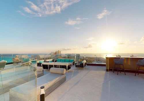 Park Royal Beach Cancun - All Inclusive