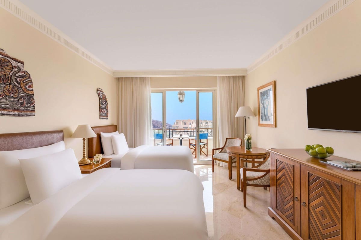 1 bedroom, in-room safe, desk, laptop workspace