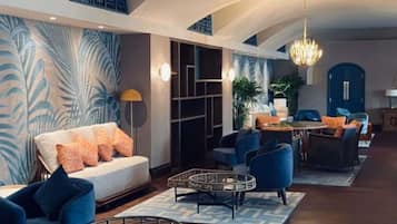 4 restaurants, spécialités Cuisine internationale