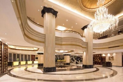Jin Feng Hotel