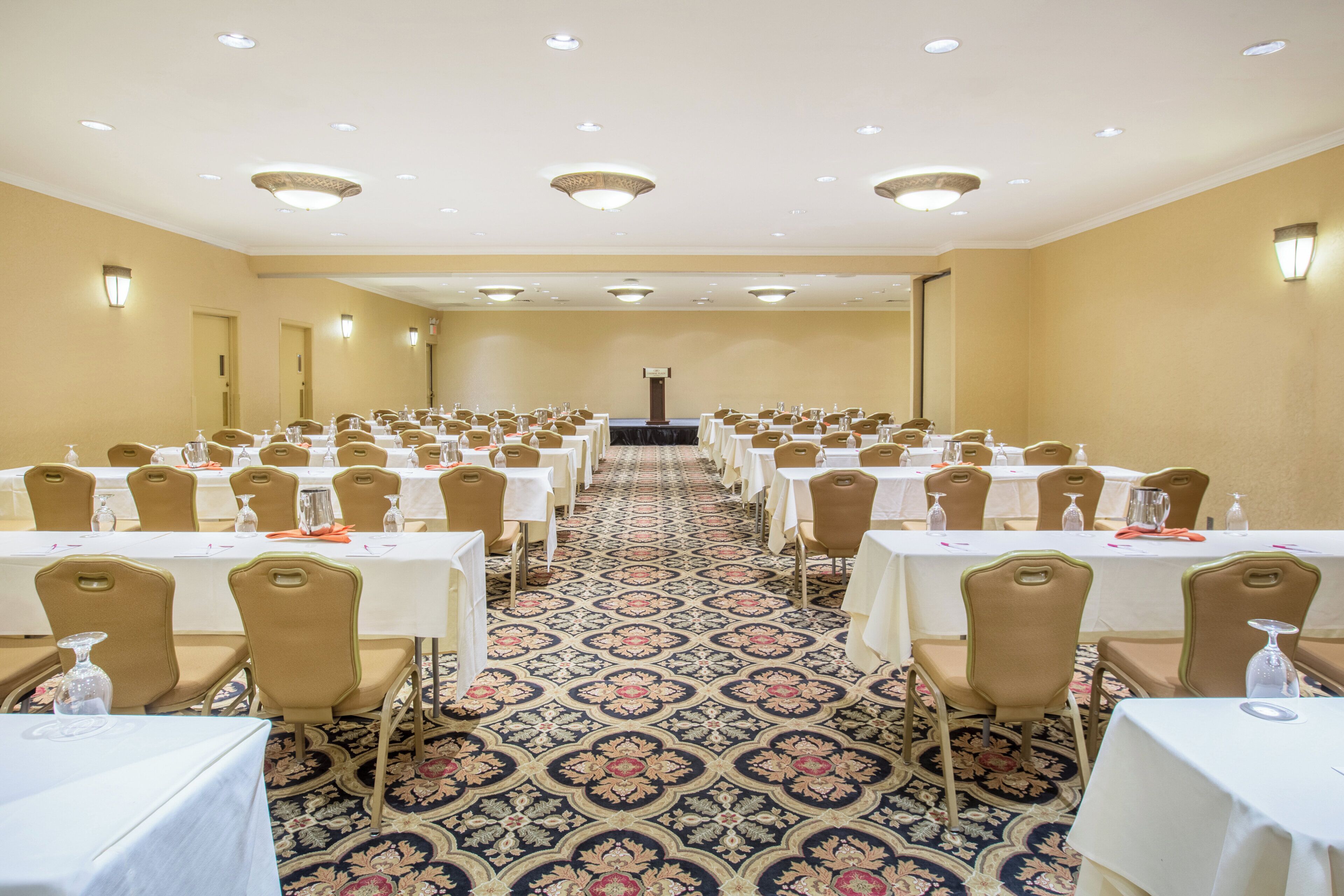 Photo - Crowne Plaza San Diego - Mission Valley by IHG