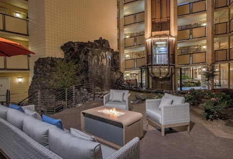 Property amenity. Crowne Plaza San Diego - Mission Valley by IHG