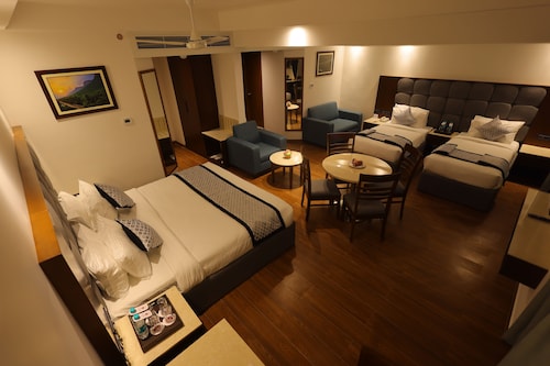 拉米特萊蒂魯帕蒂酒店