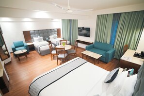 Family Studio Suite - Ramee Guestline Hotel TIRUPATI (Tirupati)