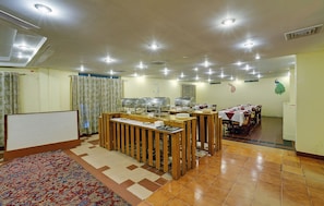 Daily local cuisine breakfast (INR 250 per person)