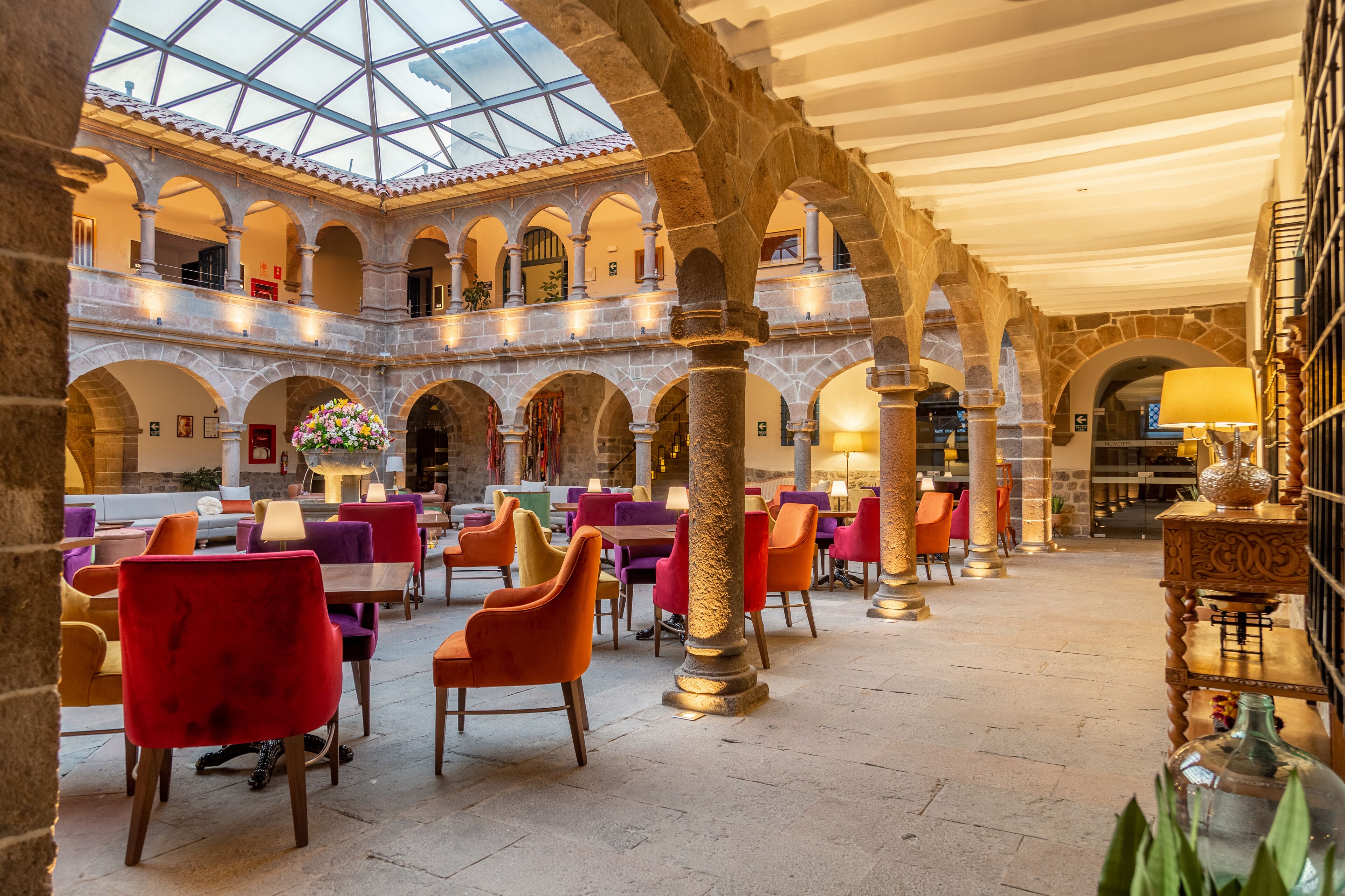 breakfast, lunch and dinner served