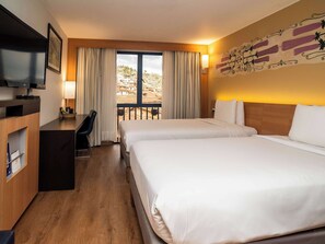 1 habitación, minibar, caja de seguridad en la habitación y escritorio 