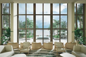 3 개의 바/라운지, 칵테일 바