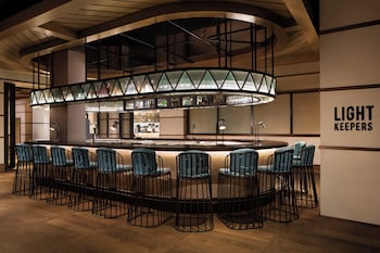 Bar (on property) at The Ritz-Carlton Key Biscayne, Miami