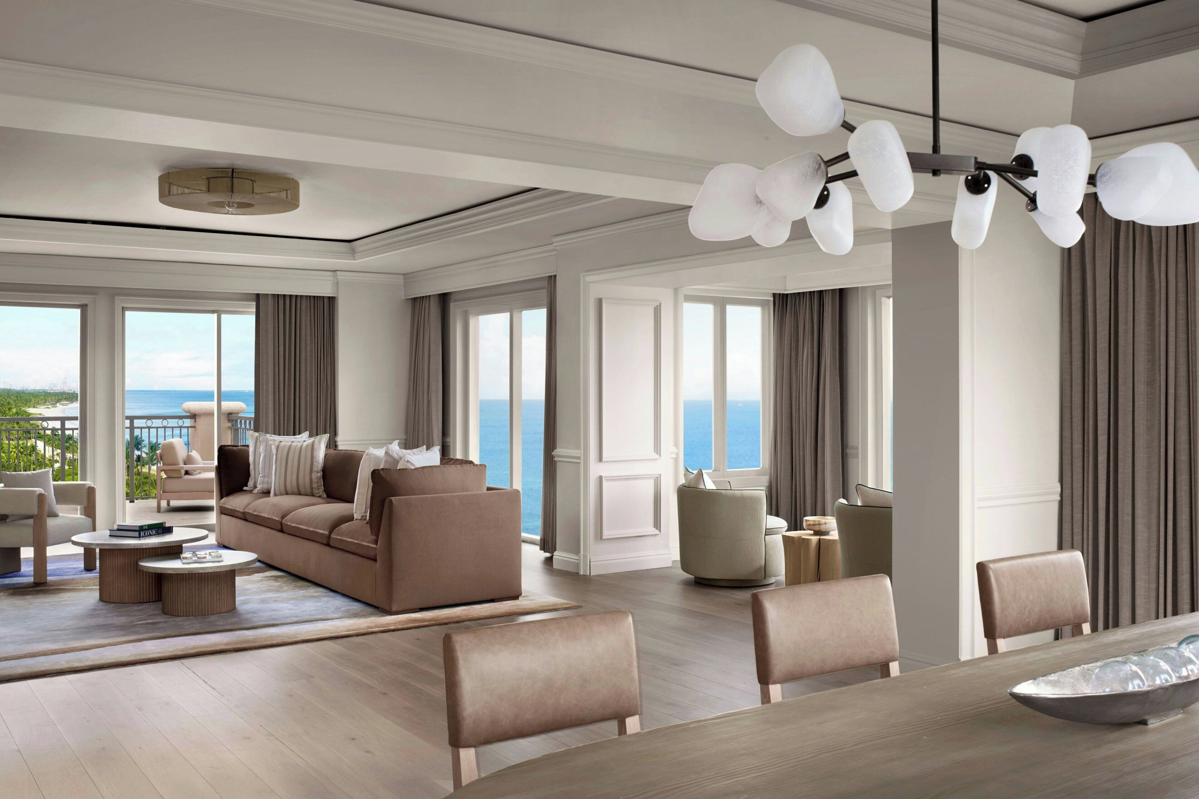 Suite presidencial, 1 llit de matrimoni gran, primera línia de mar | Roba de llit d'alta qualitat i cobrellits 