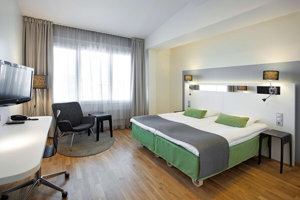 Minibar, in-room safe, desk, blackout curtains