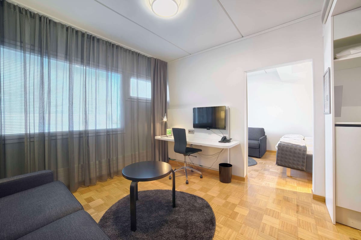 Superior Room (Family | Plus) | Minibar, in-room safe, desk, blackout drapes
