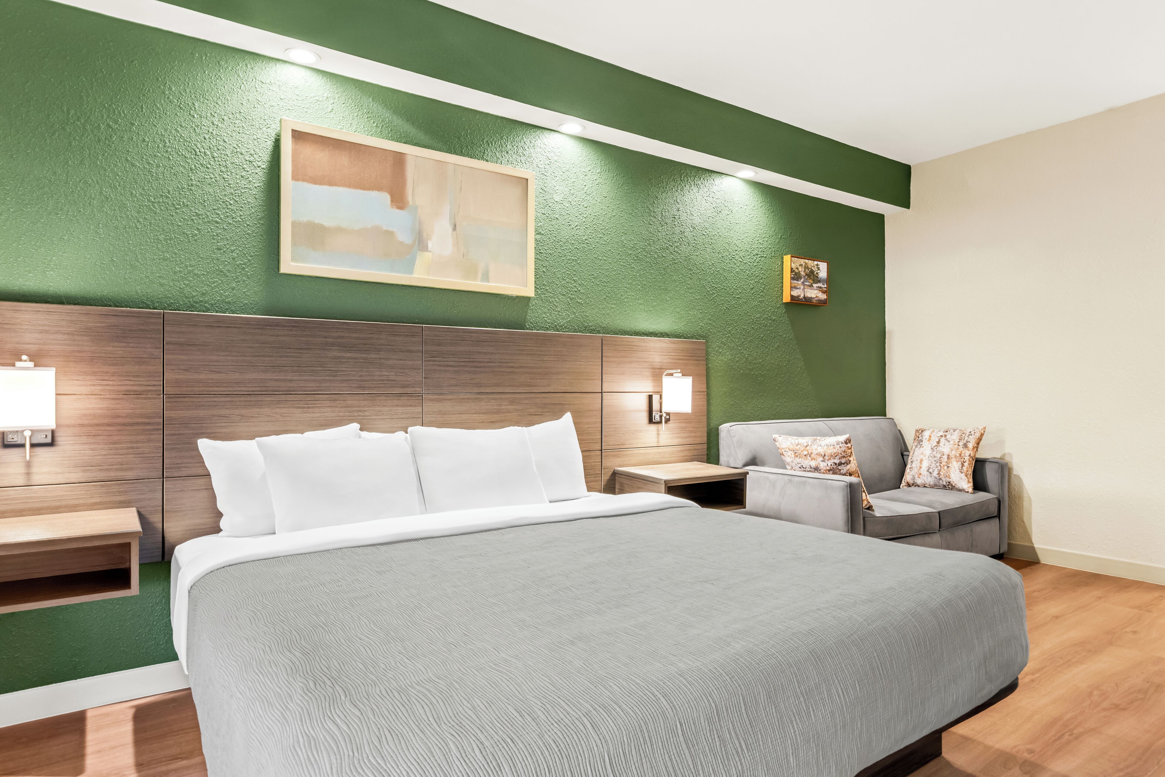 pillow-top beds, desk, soundproofing, iron/ironing board