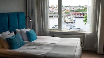 Superior-rum - 1 kingsize-säng | Mörkläggningsgardiner, gratis barnsängar, gratis wi-fi och sängkläder
