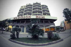 View from property - Madisson Hotel (Jounieh)