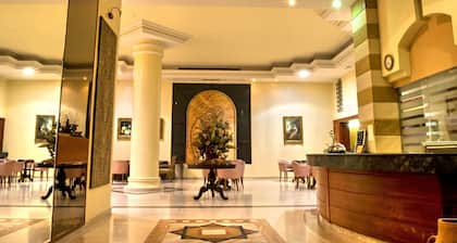 Madisson Hotel