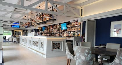 Mill Park Hotel