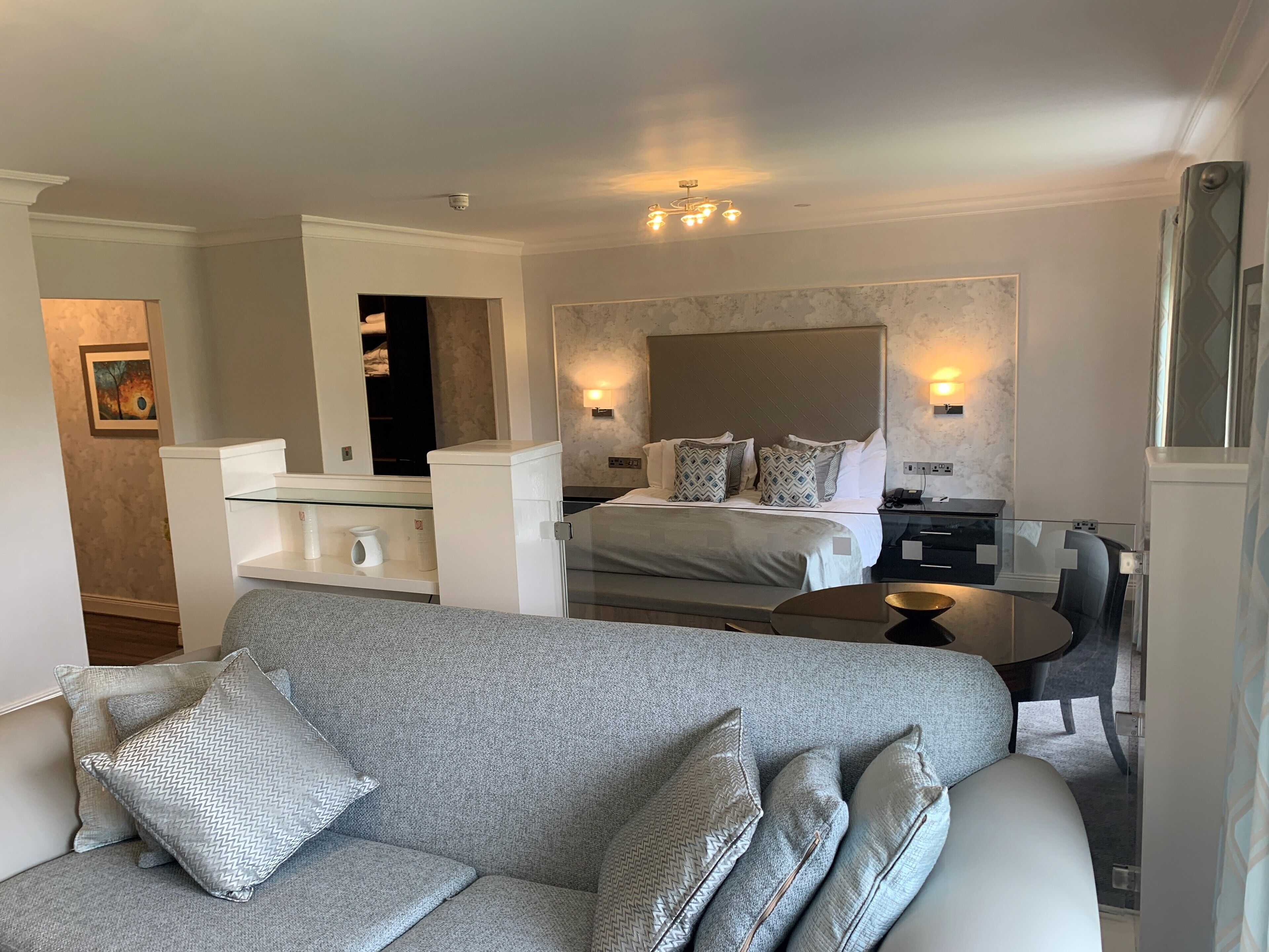 deluxe suite | 1 bedroom, premium bedding, desk, blackout curtains