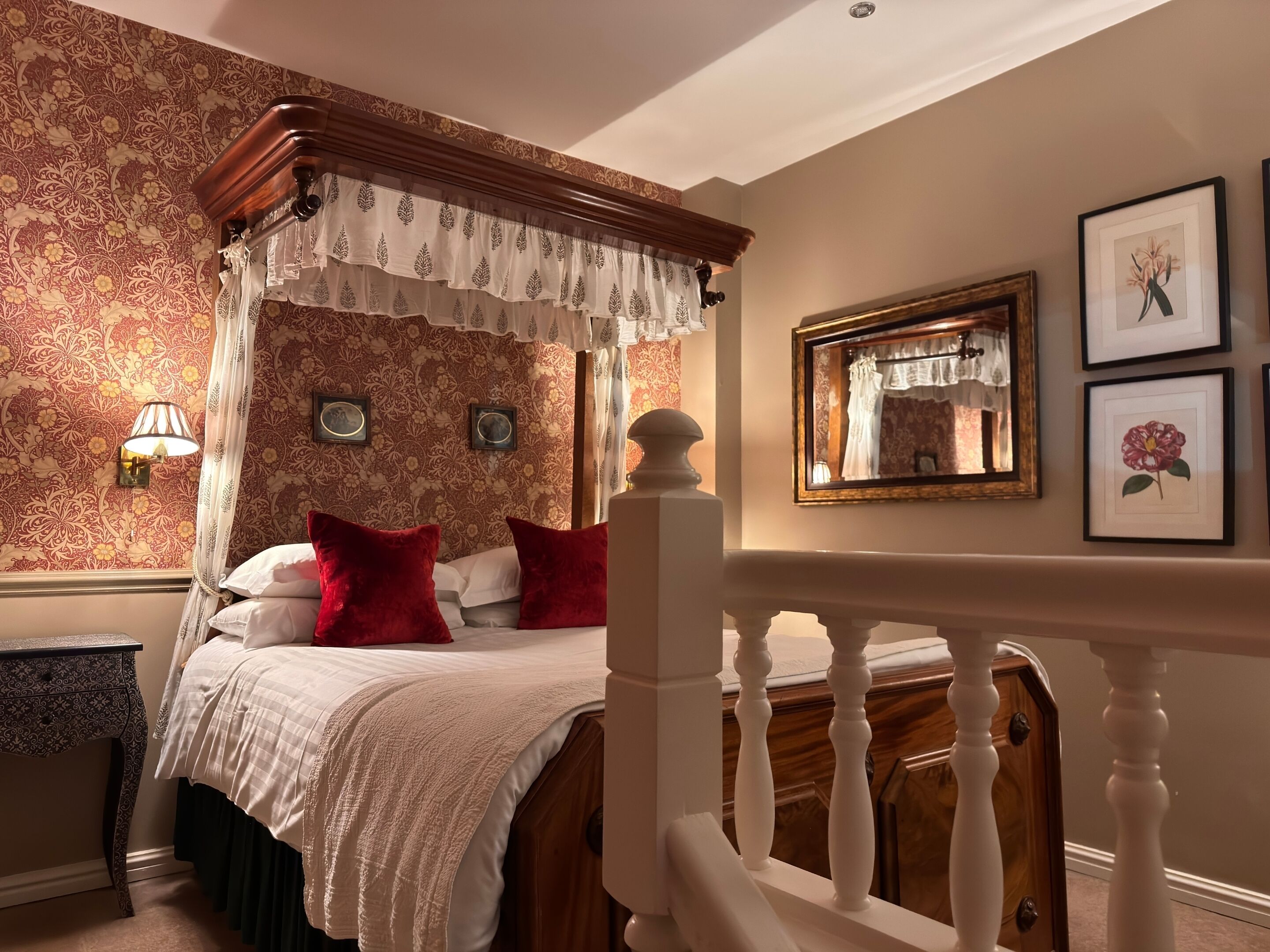 갤러리 스위트 | 저자극성 침구, 다리미/다리미판, 무료 WiFi, 침대 시트