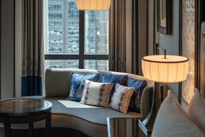 Literie de qualité, minibar, coffre-fort, bureau