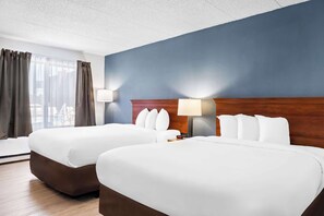 スタンダード ダブルルーム ダブルベッド 2 台 禁煙 | セーフティボックス (室内)、デスク、ノートパソコン用作業スペース、アイロン / アイロン台