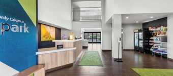 Spark by Hilton Glendale Phoenix North