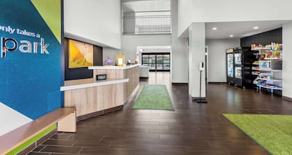 Spark by Hilton Glendale Phoenix North