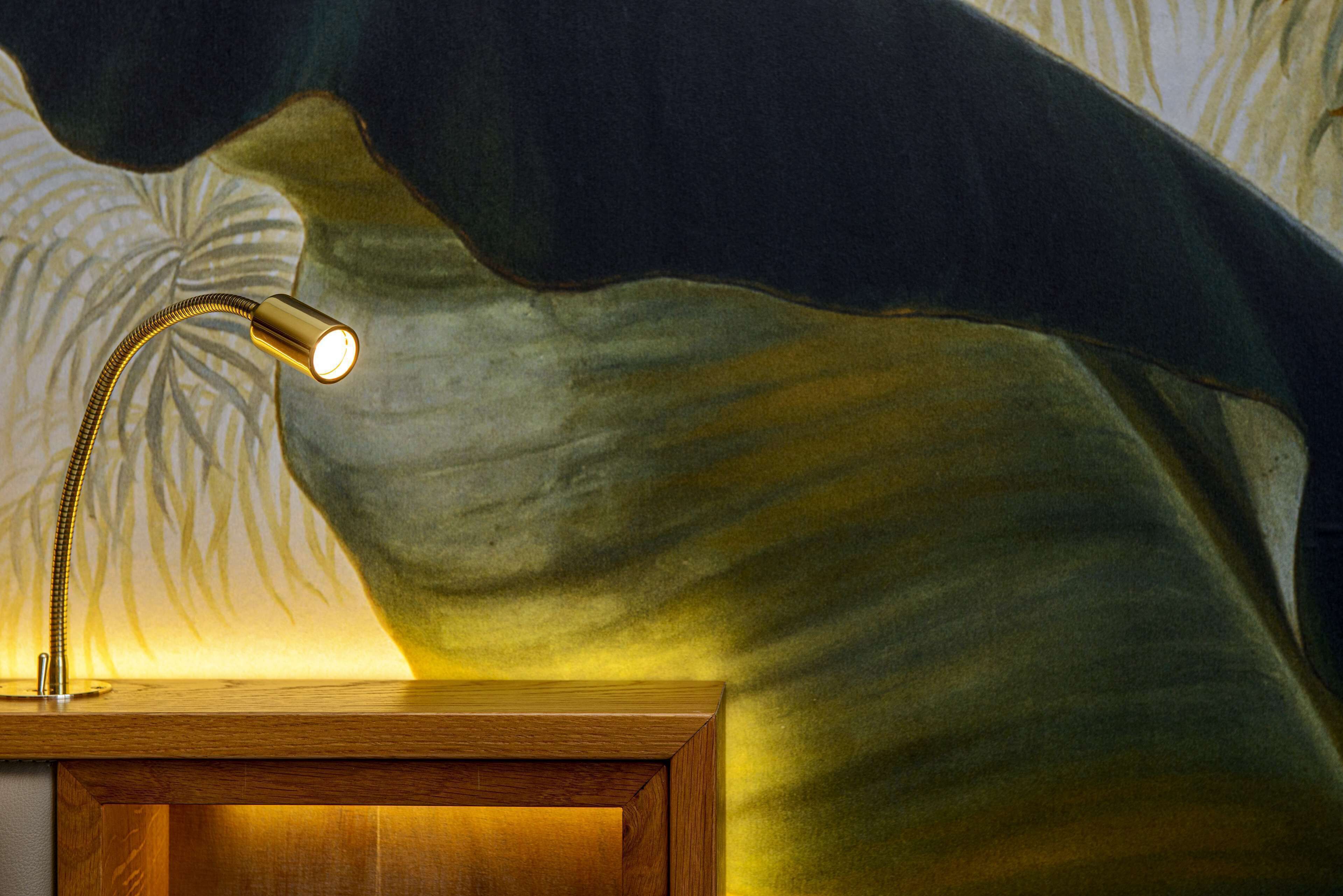 classic room, 2 single beds, non smoking, sea facing | premium bedding, pillow-top beds, minibar, in-room safe