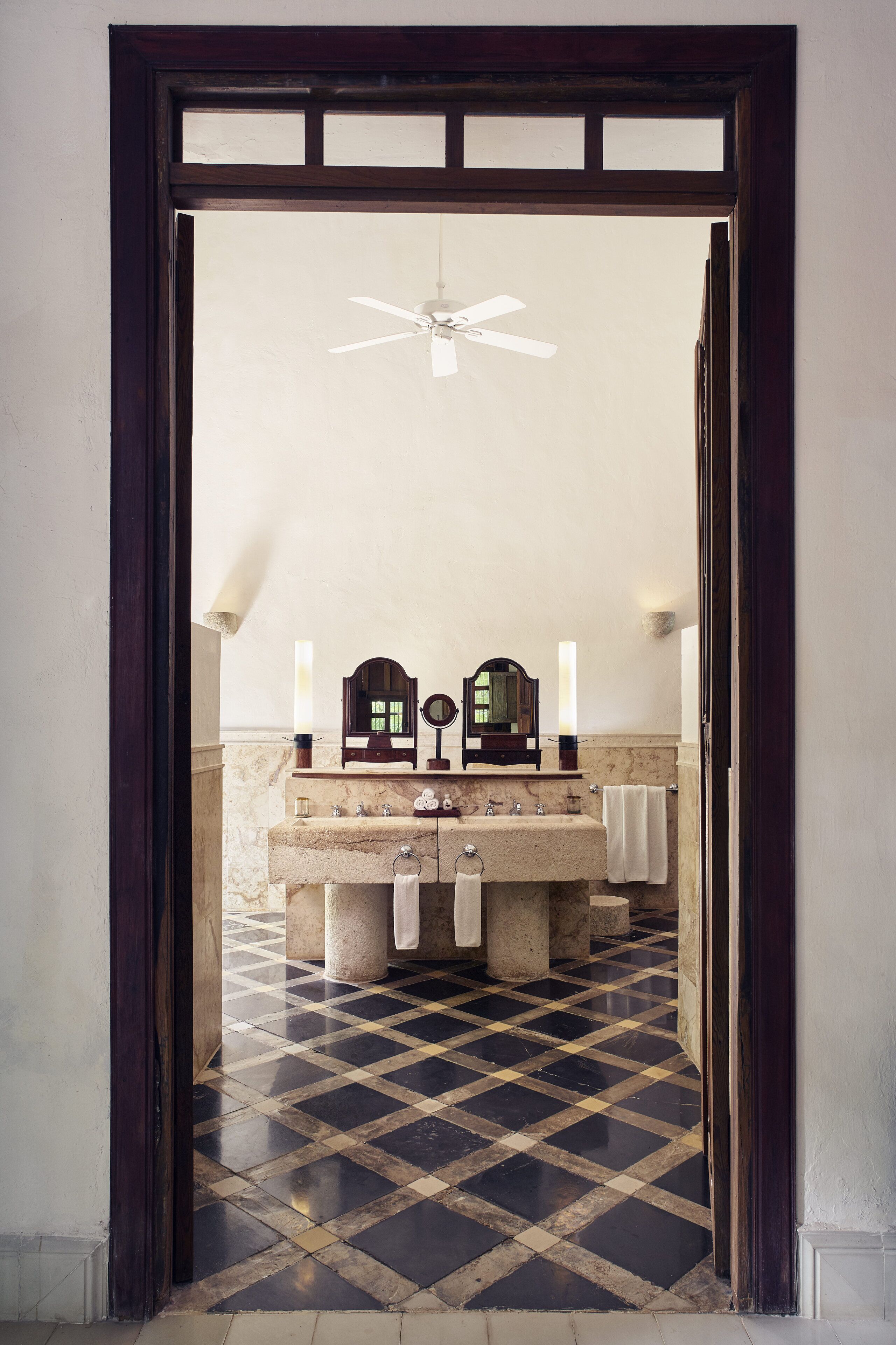 presidential suite, 1 king bed | bathroom | free toiletries, hair dryer, bathrobes, slippers