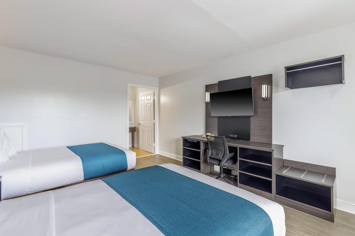 Standard Room, 2 Double Beds, Smoking, Refrigerator & Microwave | Iron/ironing board, free WiFi, bed sheets
