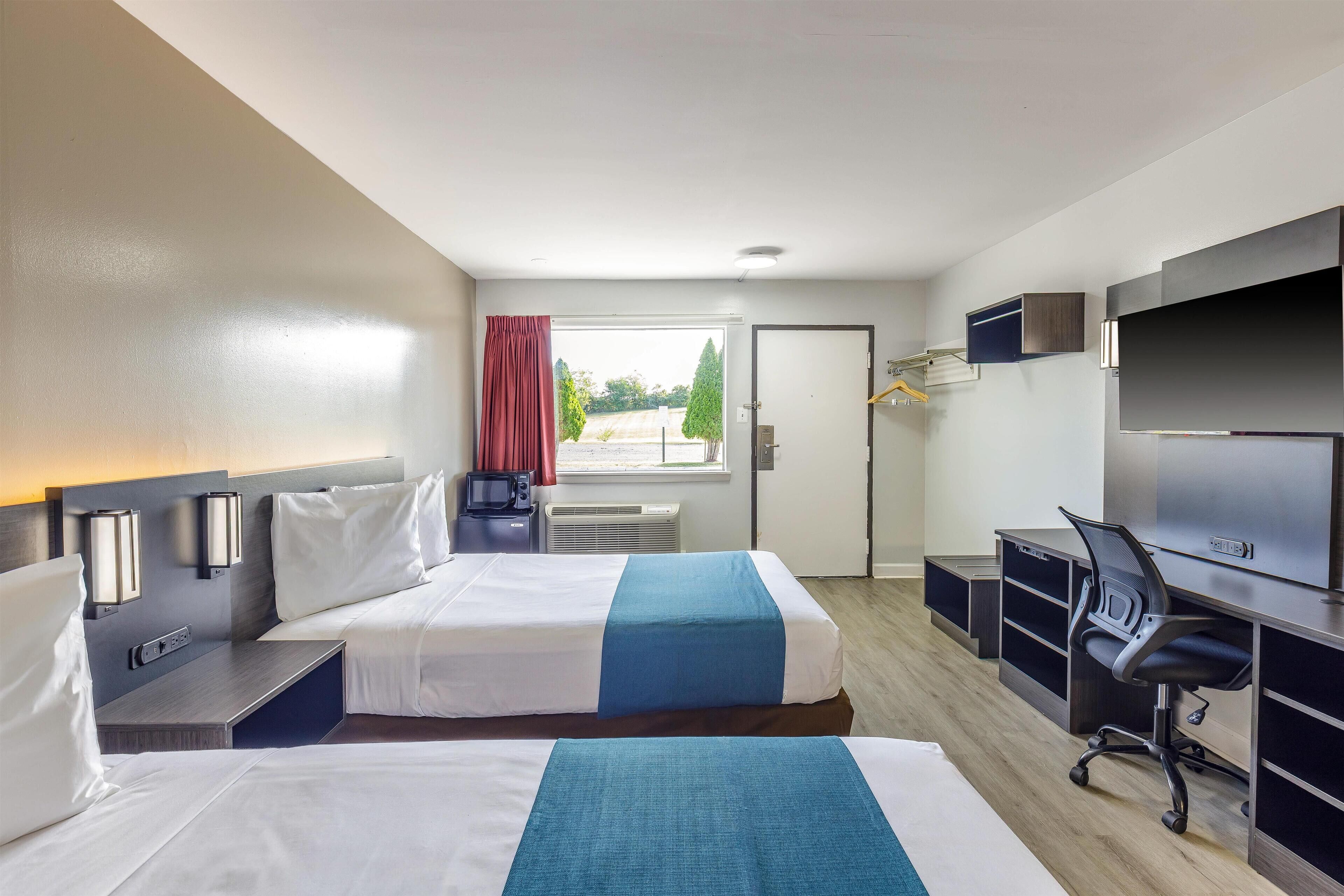 Standard Room, 2 Double Beds, Accessible, Non Smoking | Iron/ironing board, free WiFi, bed sheets