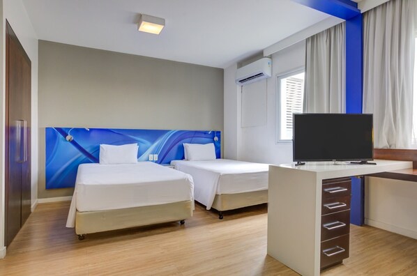 Svit Executive - 2 enkelsängar - icke-rökare | Minibar, värdeförvaringsskåp på rummet och skrivbord