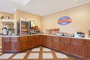 Free daily continental breakfast  - Baymont by Wyndham Pearl (Pearl)