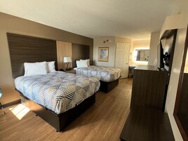 Pillowtop beds, desk, iron/ironing board, free WiFi