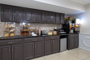 Desayuno continental incluido todos los días 