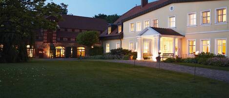 Front of property – evening/night