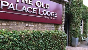 Perincian bahagian luar