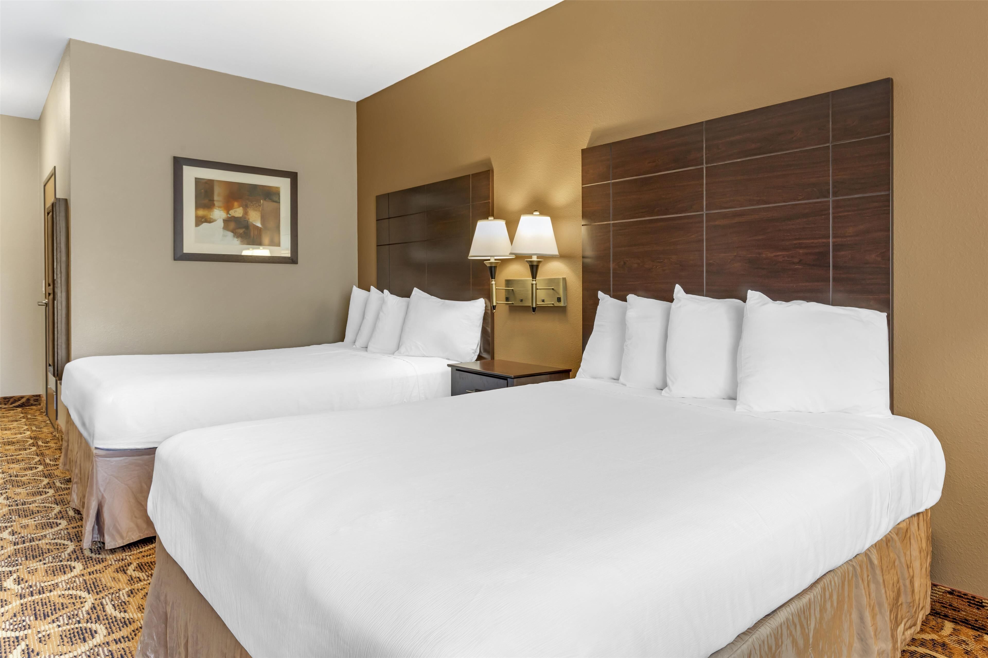 standard room, 2 queen beds, accessible, non smoking | desk, iron/ironing board, free wifi, bed sheets