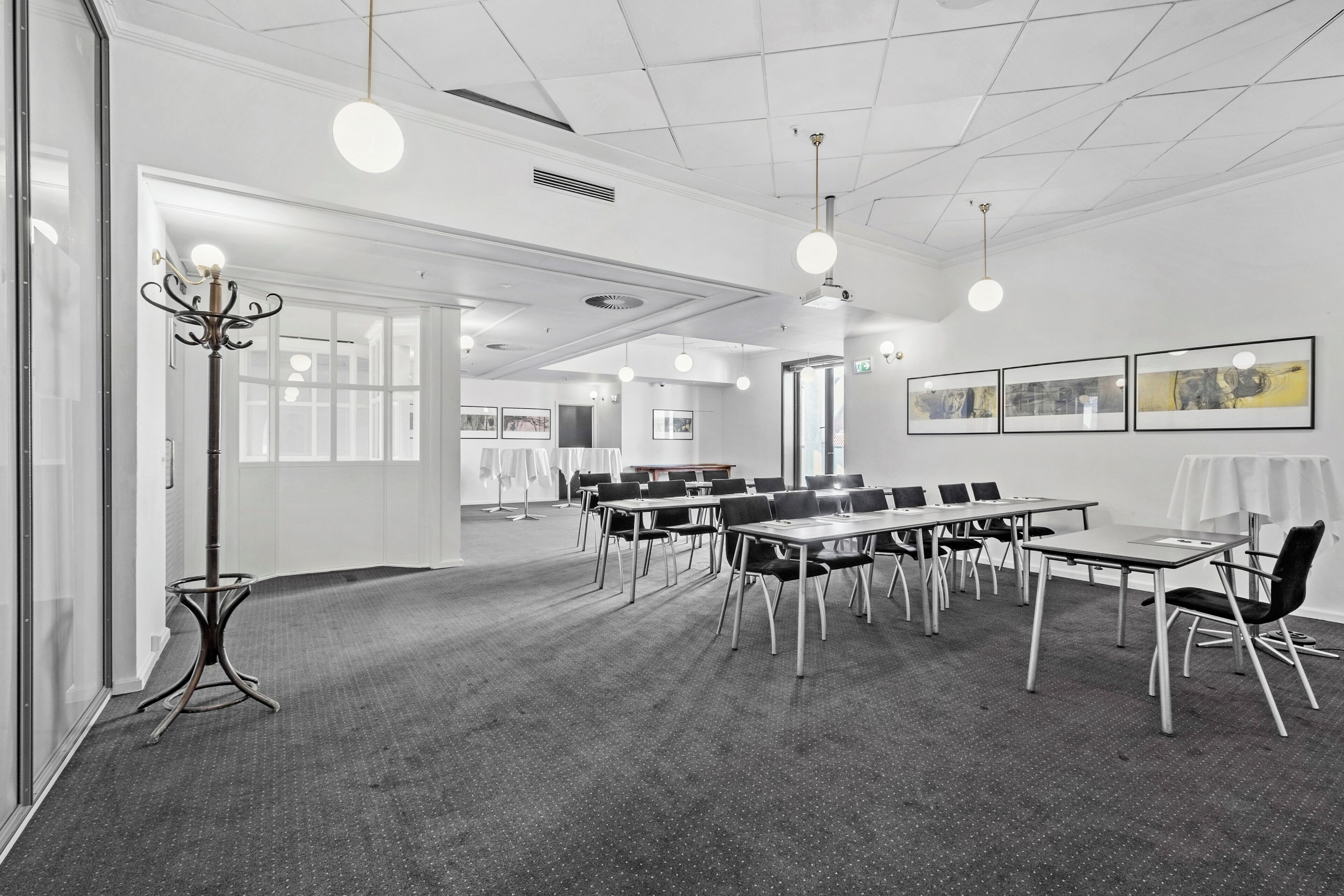 Photo - Best Western ToRVEhallerne