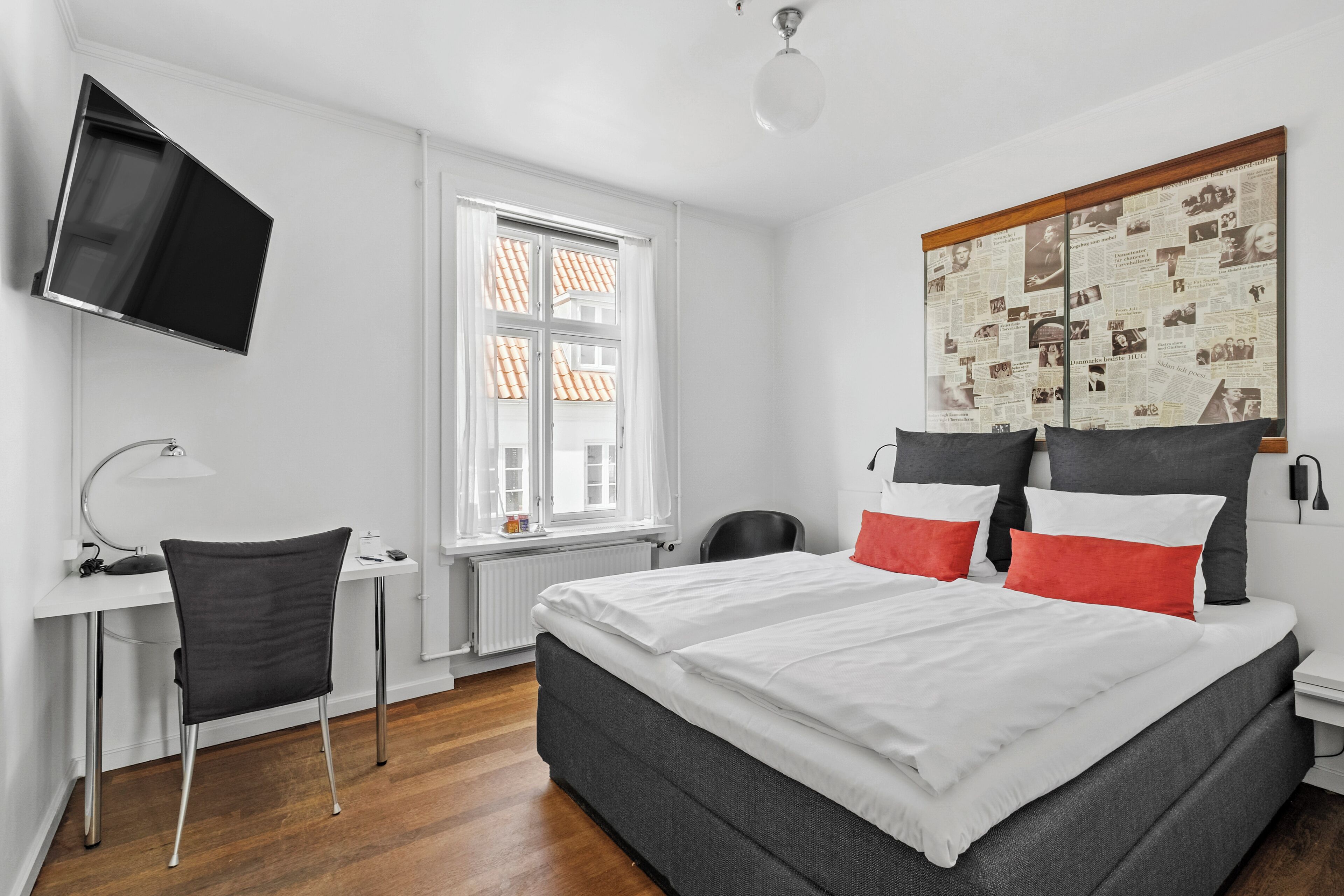 Standard Room, 1 Queen Bed, Non Smoking